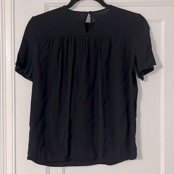 Simple viscose light short sleeve black blouse H&M - Picture 3 of 4